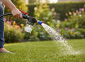 Applicator Gun for Solid Wetting Agent Tablets