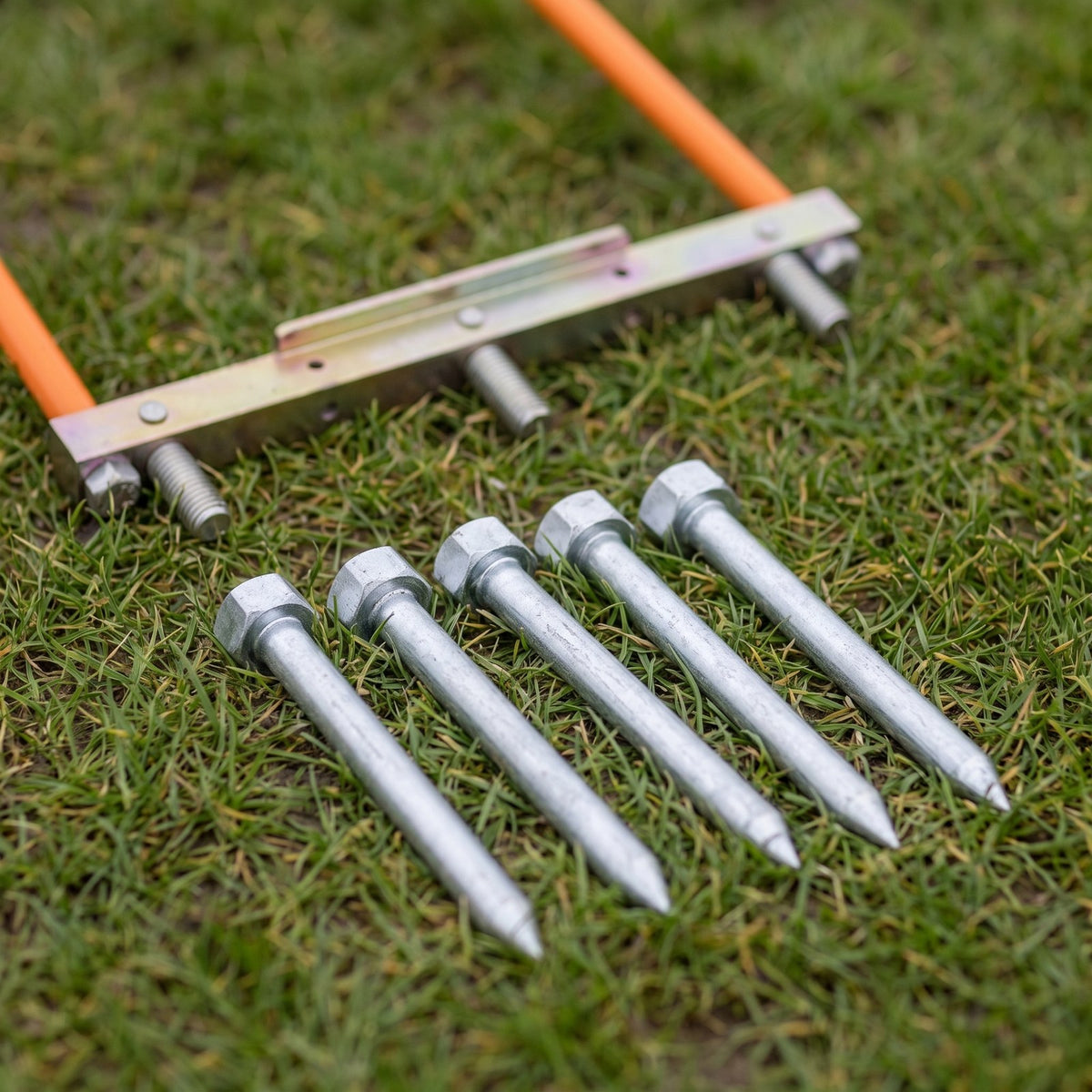 Set of 5 x 127mm solid tines for the turf aeration fork